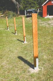 Werkzeug und baumaterial für profis und heimwerker. His Forever Fence Posts Have Concrete Footings