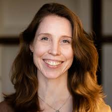 Claudia Braun's Instagram, Twitter & Facebook