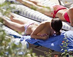 Selena Gomez sunbathing topless poolside in Orlando Porn Pictures, XXX  Photos, Sex Images #3239622 - PICTOA