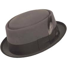 Thorn Koazk Healing On Twitter Thorn Was Passing By When He Was Stopped By The Dog He Then Examined The Hat In 2021 Pork Pie Hat Pork Pie Mens Dress Hats