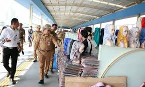 Museum anjuk ladang via museumnganjukk.wordpress.com. Pasar Tanah Abang Buka Tidak Tutup Jam Berapa Jejakpiknik Com