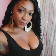 Chenita Harris's Instagram, Twitter & Facebook