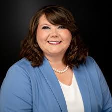 Amber Elswick's Instagram, Twitter & Facebook