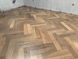 Woodpecker goodrich herringbone whitened oak brushed & matt lacquered engineered wood flooringgoodrich herringbone parquet flooring is the most traditional and elegant engineered wood. Vista Mist Oak Double Tree Rock Floors And Doors Facebook