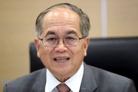 Land surveyors are a unique breed. Uggah Baru Criticises Ncr Land Survey Initiative But He And Family Benefited From It