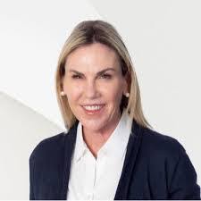 Tracy Coburn's Instagram, Twitter & Facebook