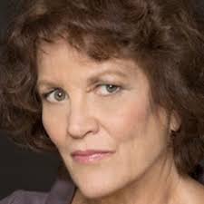 Laurie Tanner's Instagram, Twitter & Facebook