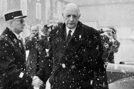 La remise en question de l'alliance par donald trump et emmanuel macron pour des motifs différents a sans doute contribué à cet état de fait. Il Y A 50 Ans Charles De Gaulle La France Et L Otan