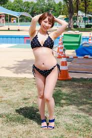 フレッシュフェス2023撮影会レポート！】大槻ひびき、小倉由菜、乙アリス、うんぱい、栗山莉緒、宍戸里帆、福田もも、和久井美兎、桜空もものスター女優がセクシーな水着姿で登場しシャッターの嵐に！  | デラべっぴんR