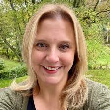 I joined fellow DEI leaders at the Human Rights Campaign (HRC) National  Dinner in Washington DC to represent Chevron, a proud HRC National Sponsor  and longtime leader in LGBTQ+ workplace inclusion. |