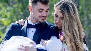Daniel martyniuk (29 l.) jest już po ślubie, a niebawem zostanie też ojcem! Daniel Martyniuk Z Corka Jakich Nawykow Uczy Swoje Dziecko
