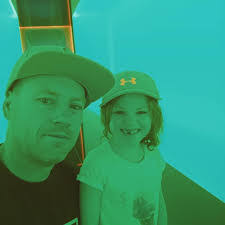 Taran Martin's Instagram, Twitter & Facebook