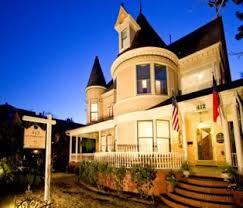 Welcome To C W Worth House An Historic Wilmington North Carolina Bed And Breakfast Reminiscent Of Days Bed And Breakfast House Beds Bed And Breakfast Inn