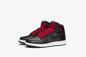 Jordan Retro 1 High Og White Black Red July 11 End Features Air Jordan 1 Retro High Og Register Now On End Launches