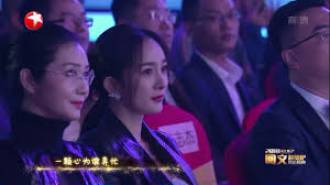 花絮 张杰现场深情演唱火热电视剧 三生三世十里桃花 歌曲 白浅杨幂在台下听到目不转睛 2018阅文超级ip风云盛典 20190113 东方卫视官方hd youtube song seung heon songs movie posters