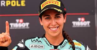 María Herrera: "De pequeña no veía las piedras que me ponían en el camino"