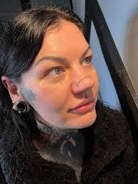 End an argument for me, what colour are my eyes?