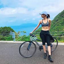 出岡美咲 あっという間に5月 わたしは 今月はしっかり整えて インプットの時間を沢山作りたい そして nbcの思い出を振り返り 自転車に乗る事自体 数年ぶりだったけ izuoka misakiizuoka 出岡美咲 izu izuokam 自転車に乗る 自転車ガール 自転車