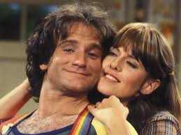 The production for Mork and Mindy had to hire a censor that spoke 4  languages to keep track of Robin Williams secretly trying to slip in swear  words in other languages during