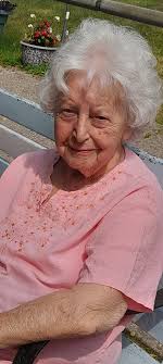 Please be in prayer for Joanna Bell and her husband and family. Her Mother  in law, Helen passed away. Prayers for God's comfort and peace. 🙏