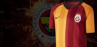 Taraftara teşekkür eden sadık çiftpınar, formayı üzerime geçirdiğim andan itibaren bana destek oldular. Sadik Ciftpinar A Eski Takimi Talip Oldu Fotomac