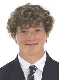 Harry Summers competes in NZ Secondary Schools Triathlon Champs