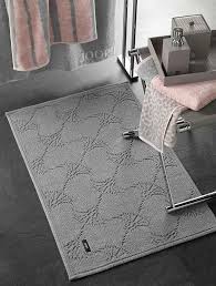 Joop badteppich cornflower allover 89 00. Joop Seifenspender Bathline Seifenspender Aus Hochwertigem Stabilem Polyresin Online Kaufen Otto Badteppich Seifenspender Badezimmerteppich