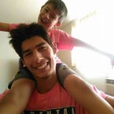 Brett Servin's Instagram, Twitter & Facebook