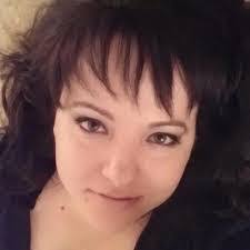 Aimee Loren's Instagram, Twitter & Facebook