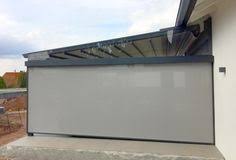 Sie bieten hitzeschutz und trotzdem genug tageslicht für eine natürliche raumatmosphäre sowie eine. 13 Zip Screen Textilscreen Ideen Fassade Sonnenschutz Architektur