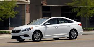 Aimed squarely at america's most competitive vehicle segment, the new sonata sports an aggressive new exterior and dramatic interior design. 2015 Hyundai Sonata 2 4l First Drive 172 8211 Review 8211 Car And Driver