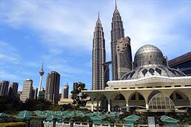 Discover our favourites, including the cooler highlands, historical cities and secluded islands. Malaysia Malaysia Travel Places To Visit Travel Around The World