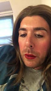 Aunt Mary Pat tries Iggles Wooder Ice!