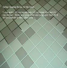 Spring Cleaning Recipe For The Grout 7 Cups Water 1 2 Cup Baking Soda 1 3 Cup Lemon Juice And 1 Diy Cleaning Solution Diy Cleaning Products Cleaning Hacks