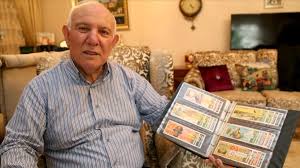 تشكيلة تركي من التذاكر والشيكات تختزل 119 عام ا