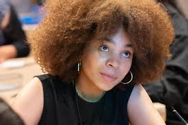 Thank you @norwoodphotographyva for capturing my art class for  @youngambassadors at @uslatinomuseum @smithsonian . What a wonderful  experience it was teaching and sharing my artistic journey with these up  and coming young