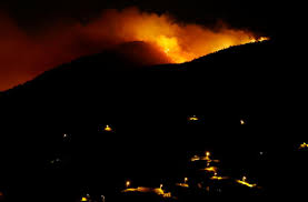 Check spelling or type a new query. Incendio En Tenerife 170 Efectivos Trabajan En El Fuego De Arico