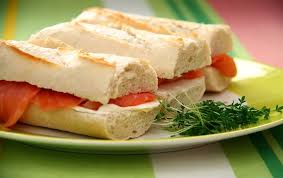 Được biết, anh em hiện đang ở trọ, trước khi bị nghỉ việc, lương trung bình 6 triệu đồng/tháng. Giáº£i Ä'ap Bá»‡nh Tiá»ƒu Ä'Æ°á»ng Äƒn Banh Mi Ä'Æ°á»£c Khong Kienthuctieuduong