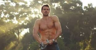 New Diet Coke Hunk Revealed Fitzness Com Diet Coke Andrew Cooper Diet Coke Commercial