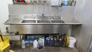 3 compartment dishwashing sink/station