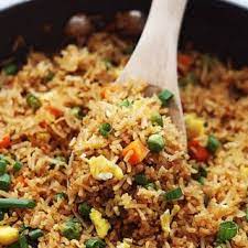 The Best Fried Rice With White Rice Frozen Peas Egg Soy Sauce Oil Garlic Powder Onion Powder Chili Powd Easy Rice Recipes Best Fried Rice Recipe Recipes
