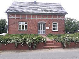 Wohnung hamburg kirchwerder ab 405 €, freundliche 2 zimmer wohnung in hamburg kirchwerder 1.og mit blick ins grüne. 3 Zimmer Wohnung Zu Vermieten Kirchwerder Hausdeich 188 21037 Hamburg Kirchwerder Mapio Net