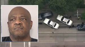 Roy Hooks's Instagram, Twitter & Facebook