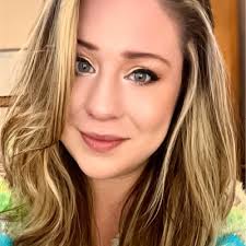 Lexi Burns is the guardian of the brand DNA! Twin Peaks is clearly winning  because of her passion and drive for excellence. Love our Buffalo Plaid  family.