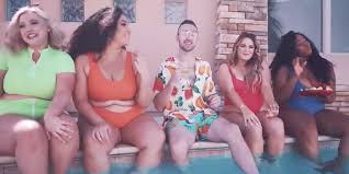 Alone at home filming myself doing all the stuff that gets my wife all hot and bothered. The Curvy Wife Guy Robbie Tripp Has Released A Music Video
