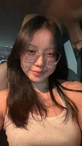 Hello! I am moving to another city so I am currently looking for someone to  take over my spot in a double as soon as possible! Preferably March 1st or  earlier! This