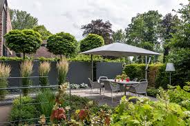 Insgesamt 267 aussteller boten auf der haus garten genuss in den hallen der messe essen ein vielfältiges programm für blumenfreunde, bauherren und heimwerker und für alle, die das besondere. Genuss Fur Mensch Und Tier Gartenplus Die Gartenarchitekten