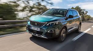 La nouvelle peugeot 5008 brise un nouveau terrain en tant que grand suv à sept places. Nouveau Peugeot 5008 2 2017 8 Choses A Savoir Sur Le Suv 7 Places