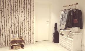 Garderobe flur schmal test war gestern, vergleich ist heute! Flur Tapetenliebe Holz Diy Garderobe Erbstuck