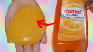 Schleim selber machen mit natron und kontaktlinsenflüssigkeit. 2 Zutaten Schleim Spulmittel Salz Ohne Kleber Missnice Youtube